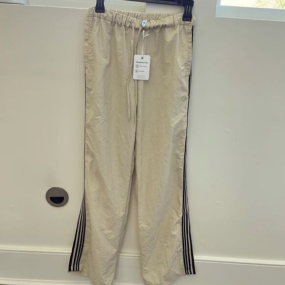 New Love Tree Windbreaker Pants Lightweight Track Style drawstring Athleisure - Picture 1 of 4